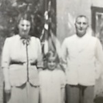 Moritz Daniël with his daughter Inge and wife Erna Rosenfeld 